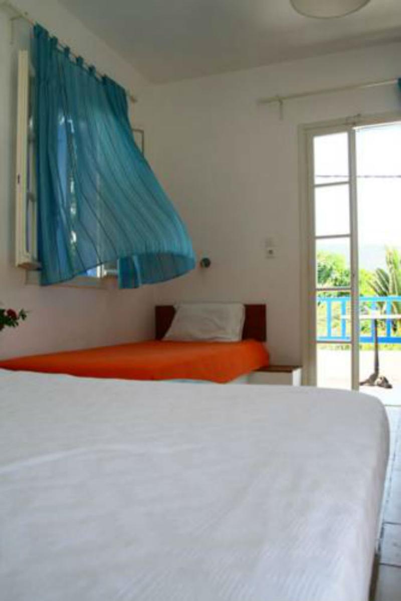 Hotel Minoa Katapola Exterior photo